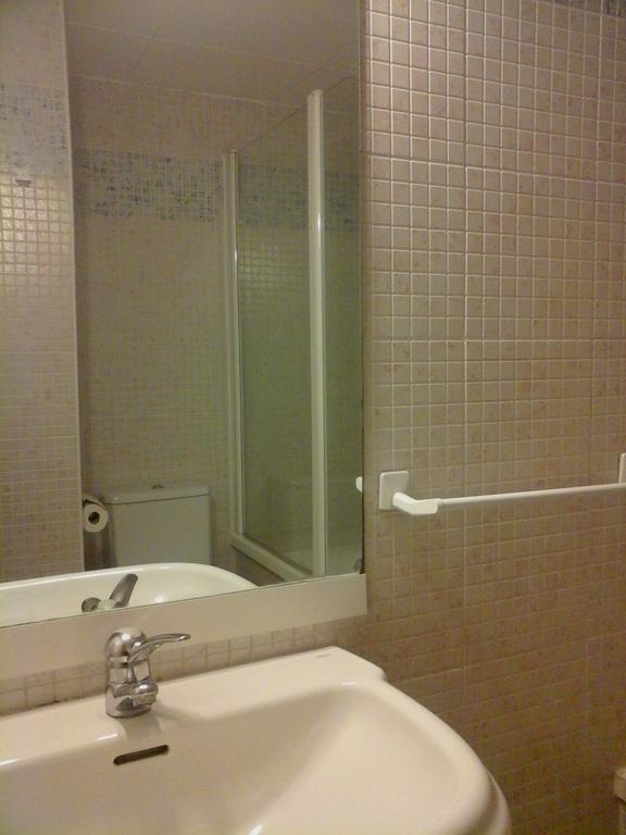 Apartament Fira L'Hospitalet de Llobregat Room photo